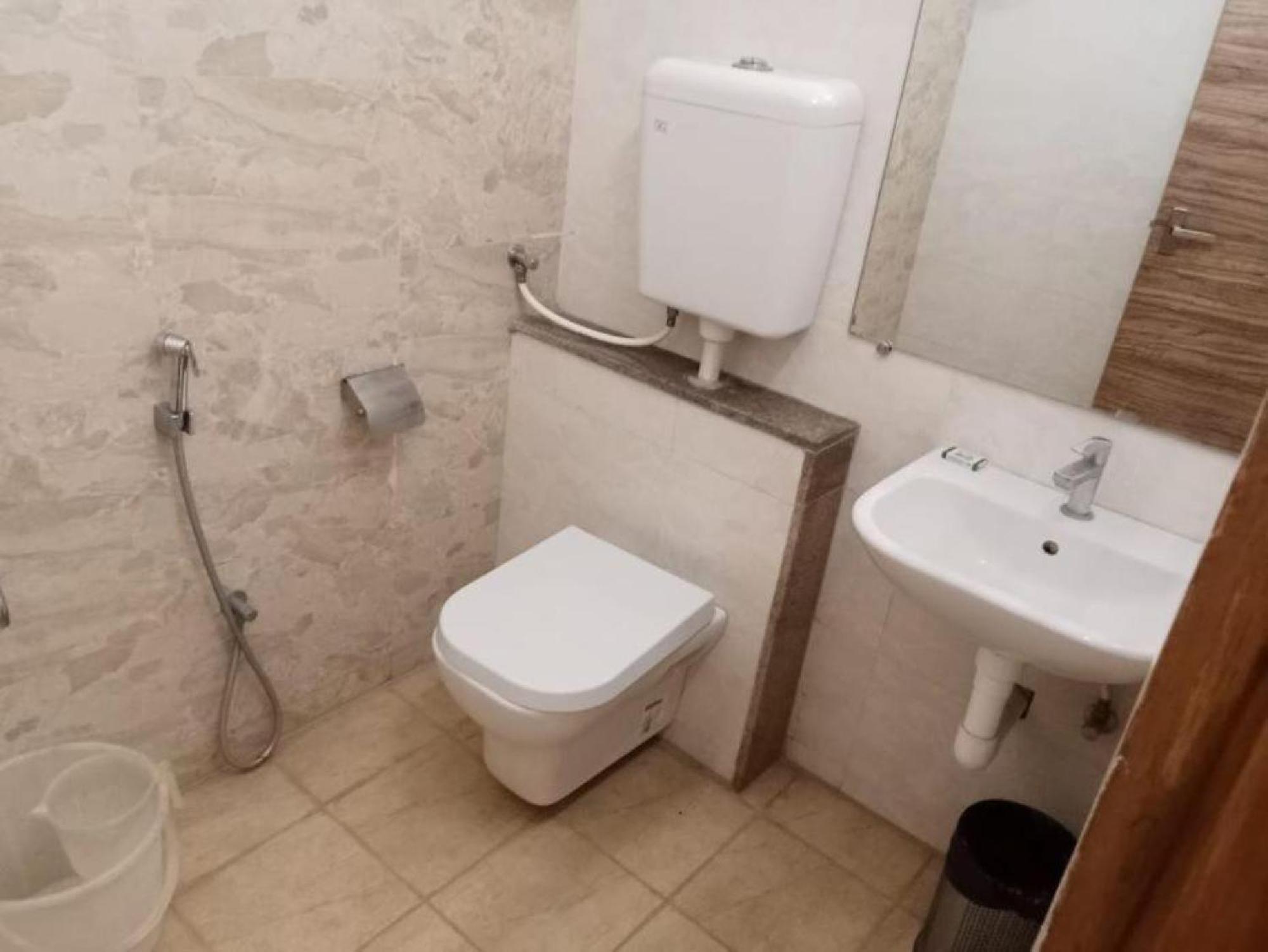 Residenza Adhikrishna Arcade Hotel Erode Buitenkant foto